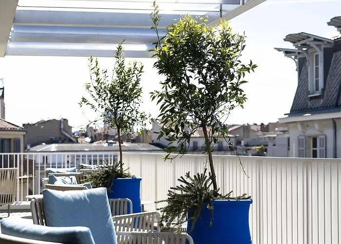 Hotel Okko Centre 4*
